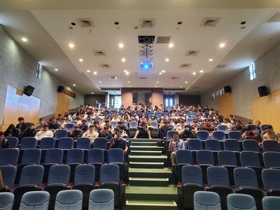 【114AI講座系列】生成式AI帶來的改變：如何運用生成式AI？圖片